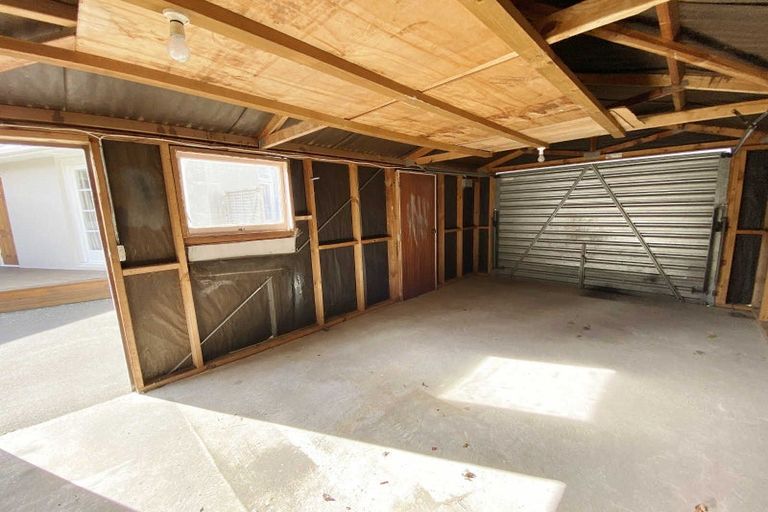 Photo of property in 15 Bourne Crescent, Papanui, Christchurch, 8053