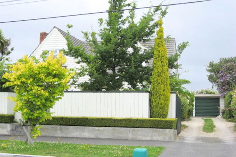 Photo of property in 42 Hendon Street, Edgeware, Christchurch, 8013