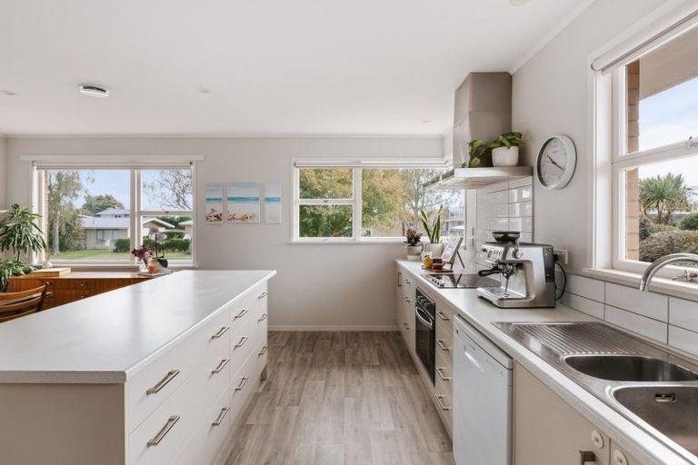 Photo of property in 7 Ngahere Street, Otumoetai, Tauranga, 3110