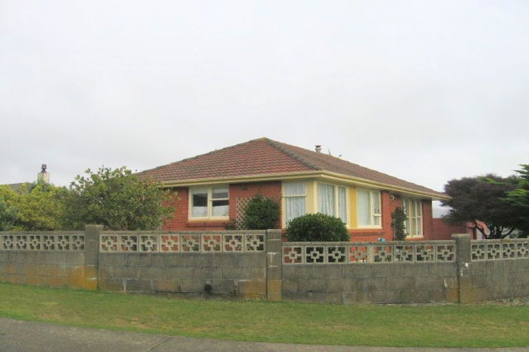 Photo of property in 1 Syntax Place, Ascot Park, Porirua, 5024