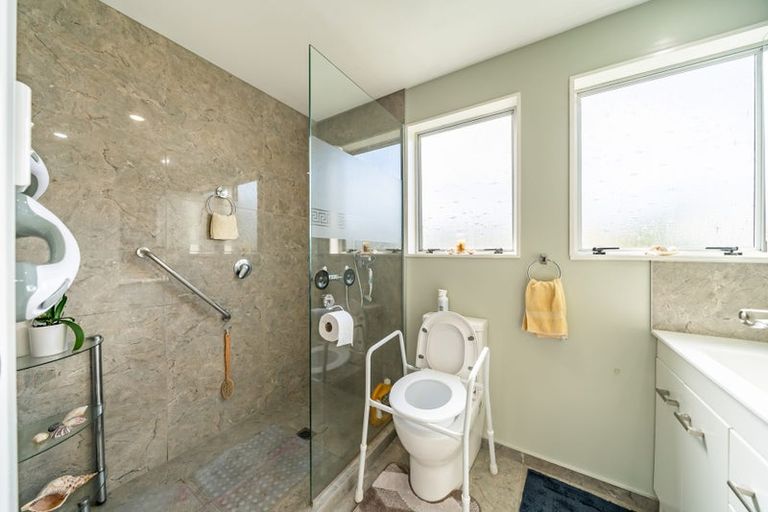 Photo of property in 56b Sea Vista Drive, Pukerua Bay, 5026