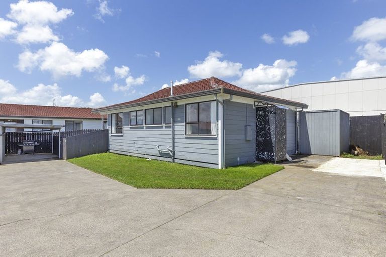 Photo of property in 1/19 Dunstan Place, Otara, Auckland, 2023
