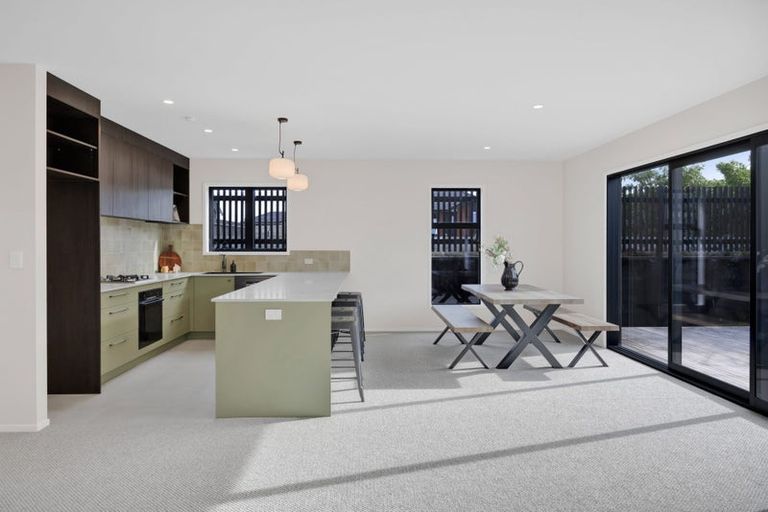 Photo of property in 15 Papawhero Drive, Bell Block, New Plymouth, 4312