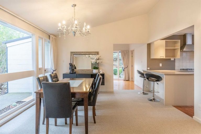 Photo of property in 101b Yaldhurst Road, Sockburn, Christchurch, 8042