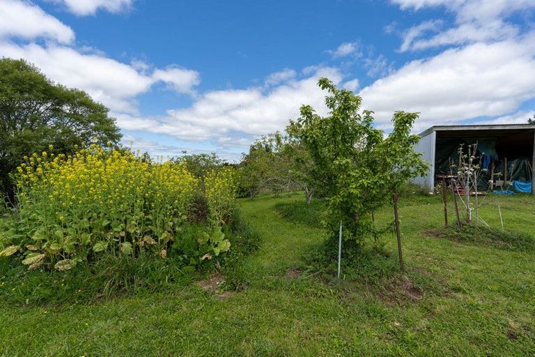 Photo of property in 33 Signal Road, Okaihau, 0475