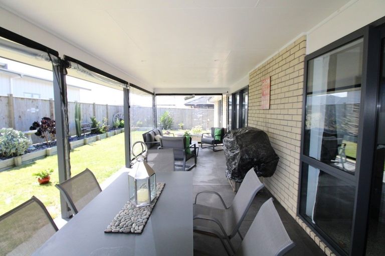 Photo of property in 21 Forbes Road, Foxton Beach, Foxton, 4815