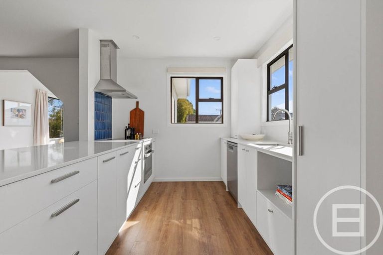 Photo of property in 902 Avonside Drive, Avondale, Christchurch, 8061