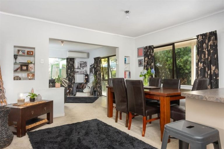 Photo of property in 15 Marwood Place, Mount Maunganui, 3116