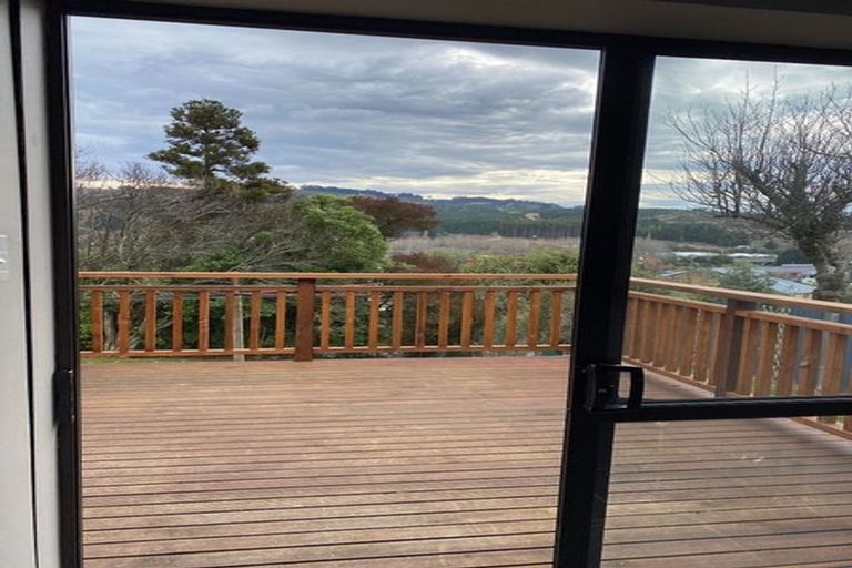 Photo of property in 10 Derby Street, Green Island, Dunedin, 9018