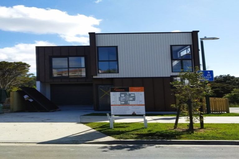 Photo of property in 8 Waka Street, Albany Heights, Auckland, 0632