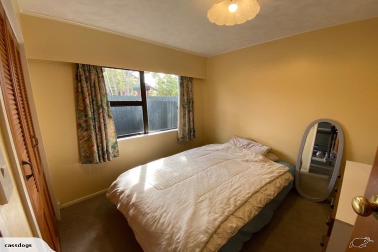 Photo of property in 9 Baton Place, Highbury, Palmerston North, 4412