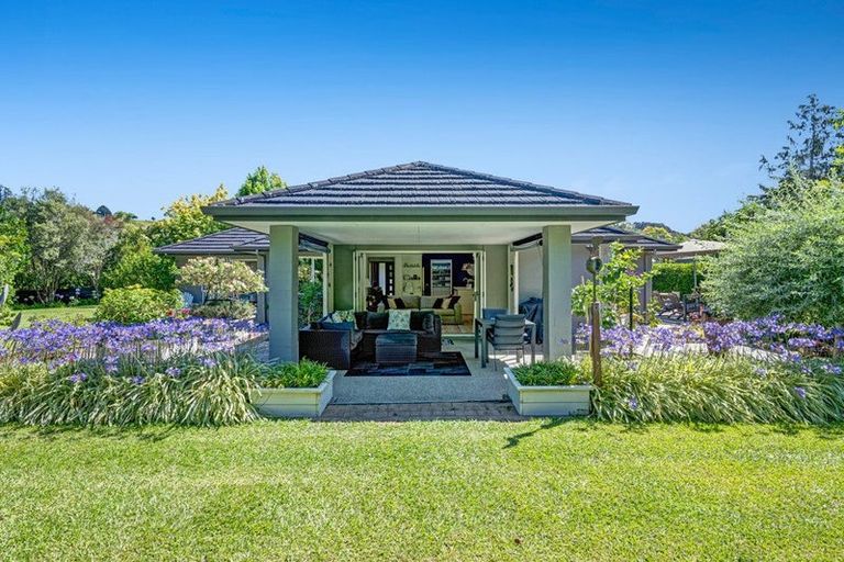 Photo of property in 20 Puhoi Close, Puhoi, Warkworth, 0994