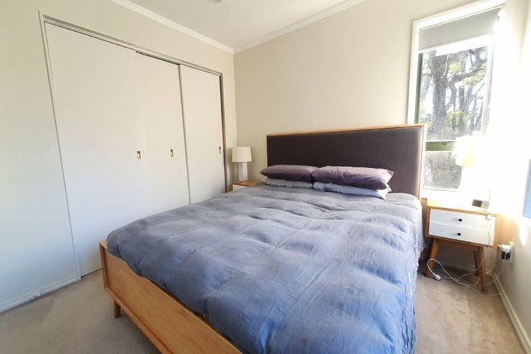 Photo of property in 52a Birdwood Road, Swanson, Auckland, 0612