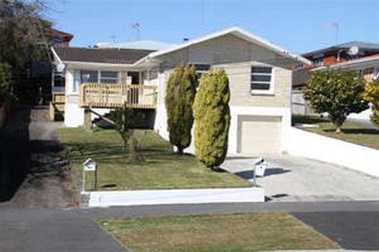 Photo of property in 10 Thomson Avenue, Dinsdale, Hamilton, 3204
