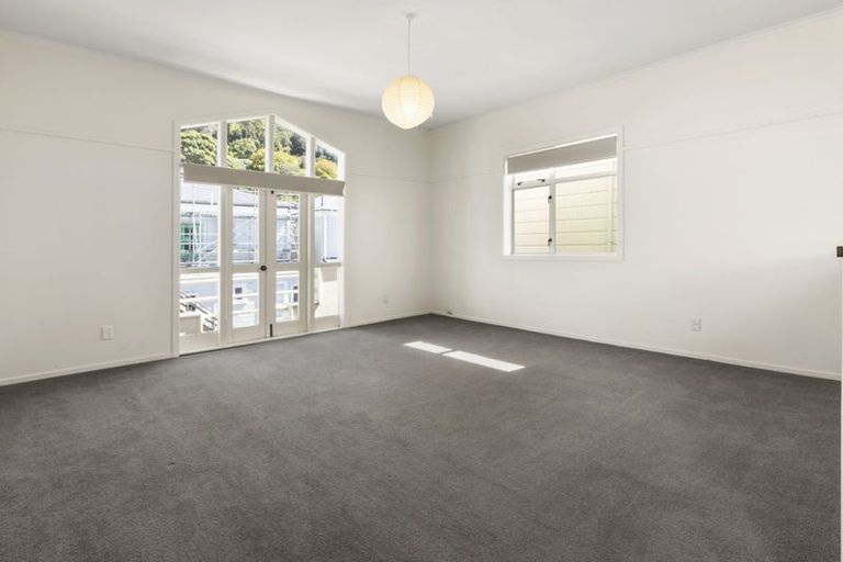 Photo of property in 80 Tinakori Road, Thorndon, Wellington, 6011