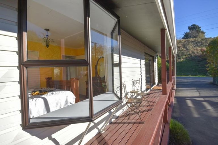 Photo of property in 17 Hereweka Street, Portobello, Dunedin, 9014