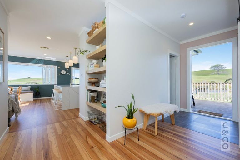 Photo of property in 79 Mount Albion Rise, Taupaki, Henderson, 0782