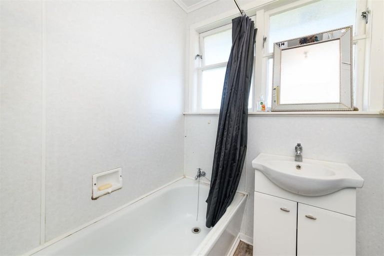 Photo of property in 47 Taumaihi Street, Bulls, 4818