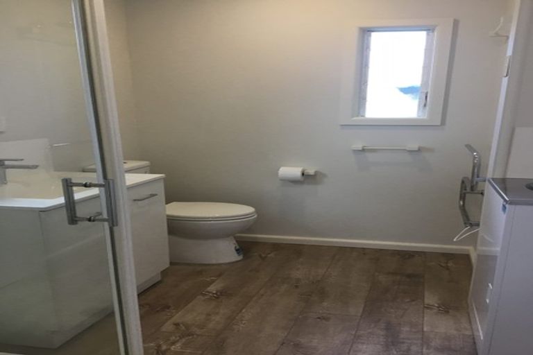 Photo of property in 4/313 King Street North, Hastings, 4122