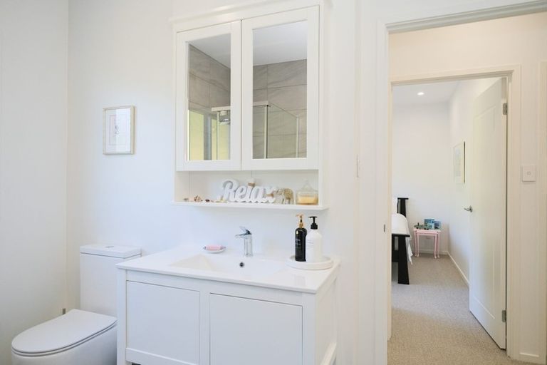 Photo of property in 34 Seaview Terrace, Kew, Dunedin, 9012