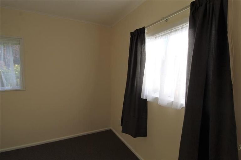 Photo of property in 9 Paulange Place, Pakuranga Heights, Auckland, 2010