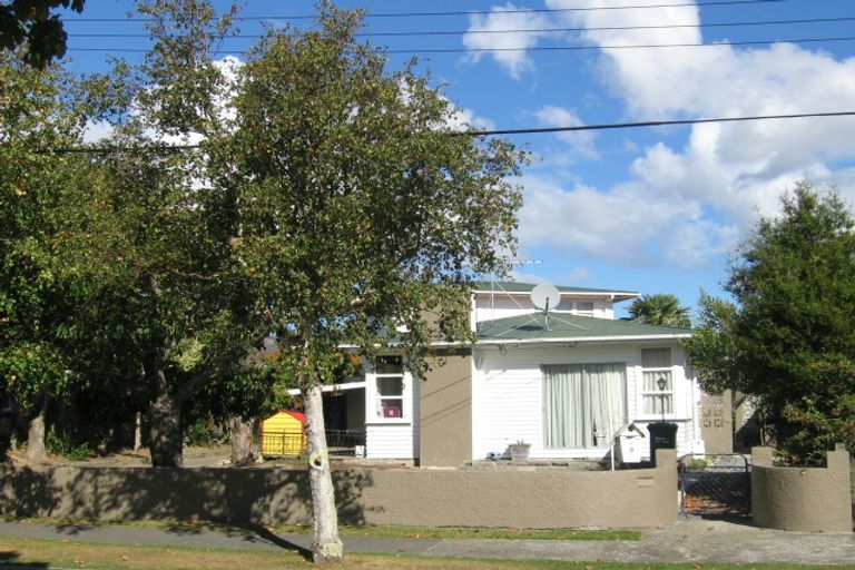 Photo of property in 9 Hall Grove, Ebdentown, Upper Hutt, 5018