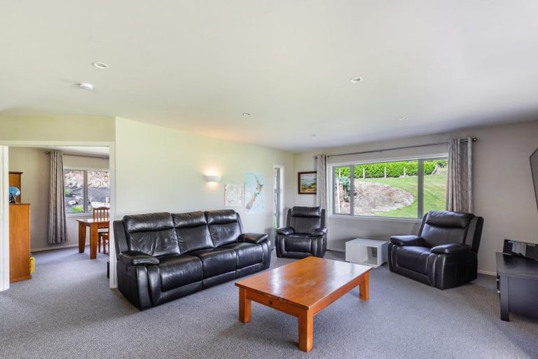 Photo of property in 50 Ramsay Drive, Acacia Bay, Taupo, 3385