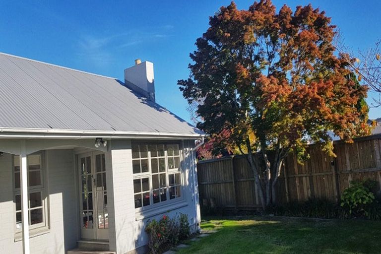 Photo of property in 1/46 Wairarapa Terrace, Merivale, Christchurch, 8014