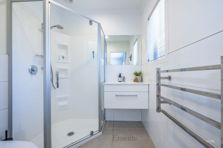 Photo of property in 144a Tirohanga Road, Tirohanga, Lower Hutt, 5010