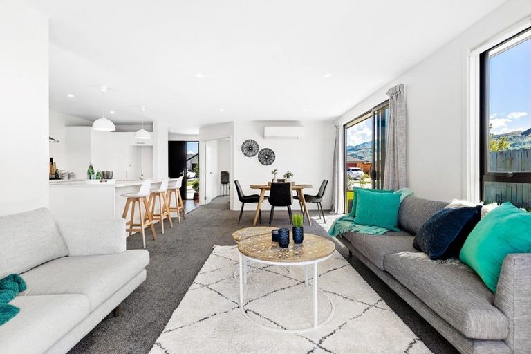 Photo of property in 9 Risinghurst Terrace, Lower Shotover, Queenstown, 9304