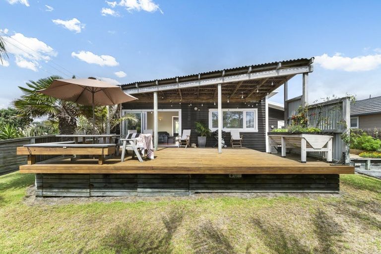 Photo of property in 248 Oceanbeach Road, Mount Maunganui, 3116