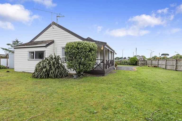 Photo of property in 2 Rosewood Place, Paraparaumu, 5032