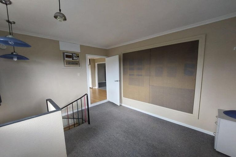 Photo of property in 6 Crichton Terrace, Hauraki, Auckland, 0622