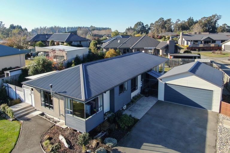 Photo of property in 60 Essex Street, Weston, Oamaru, 9401