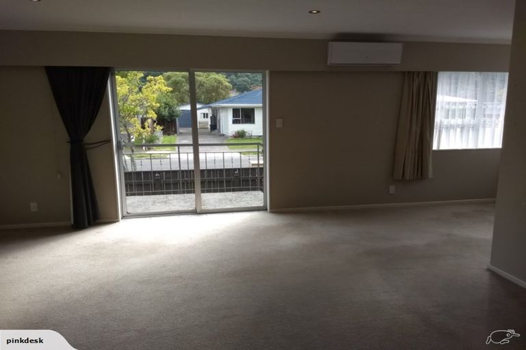Photo of property in 91 Pasadena Crescent, Totara Park, Upper Hutt, 5018