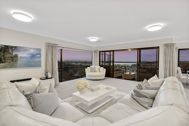 Photo of property in 25 Aurora Avenue, Welcome Bay, Tauranga, 3112