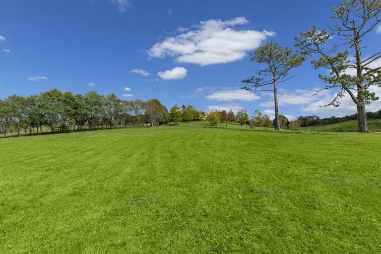 Photo of property in 153f Green Road, Dairy Flat, Albany, 0792