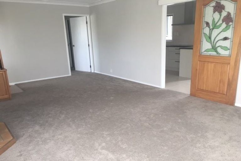 Photo of property in 80 Stapleford Crescent, Browns Bay, Auckland, 0630