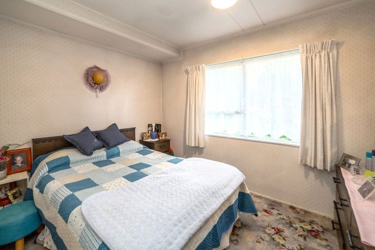 Photo of property in 28 Churchill Crescent, Featherston, 5710