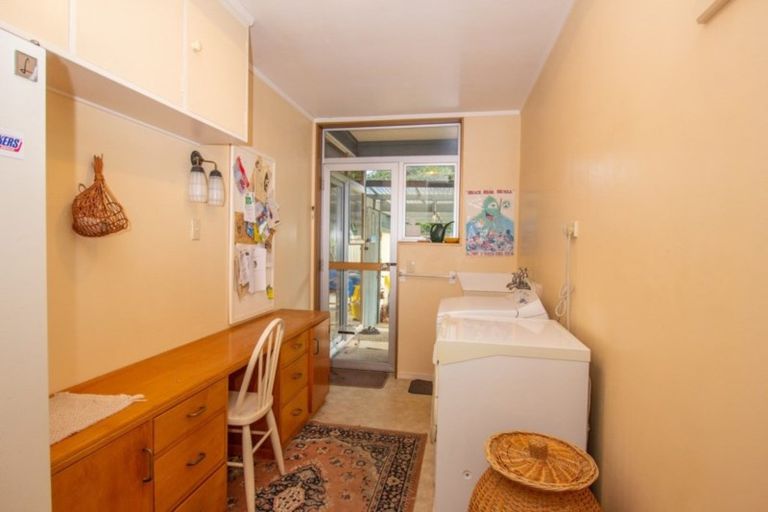 Photo of property in 15 Parkland Crescent, Te Kamo, Whangarei, 0112