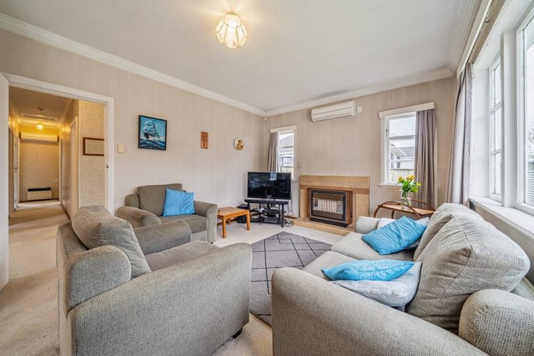 Photo of property in 74 Bledisloe Crescent, Wainuiomata, Lower Hutt, 5014