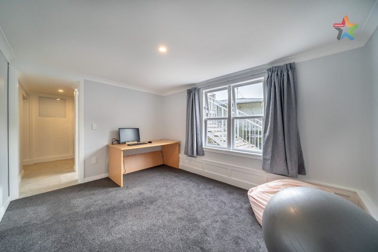 Photo of property in 110 Manuka Street, Stokes Valley, Lower Hutt, 5019