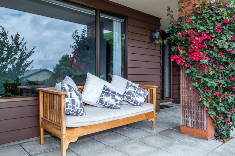 Photo of property in 2 Orbell Street, Highfield, Timaru, 7910