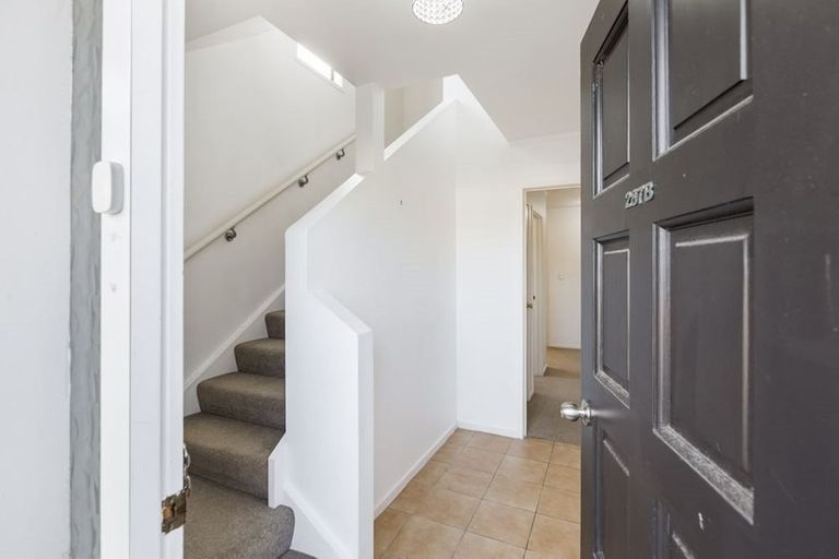 Photo of property in 2/287 Vipond Road, Stanmore Bay, Whangaparaoa, 0932