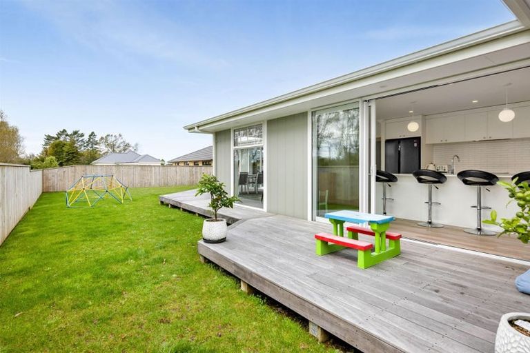 Photo of property in 53 Maire Street, Inglewood, 4330