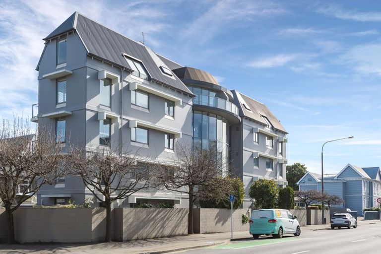 Photo of property in 6/245 Montreal Street, Christchurch Central, Christchurch, 8013