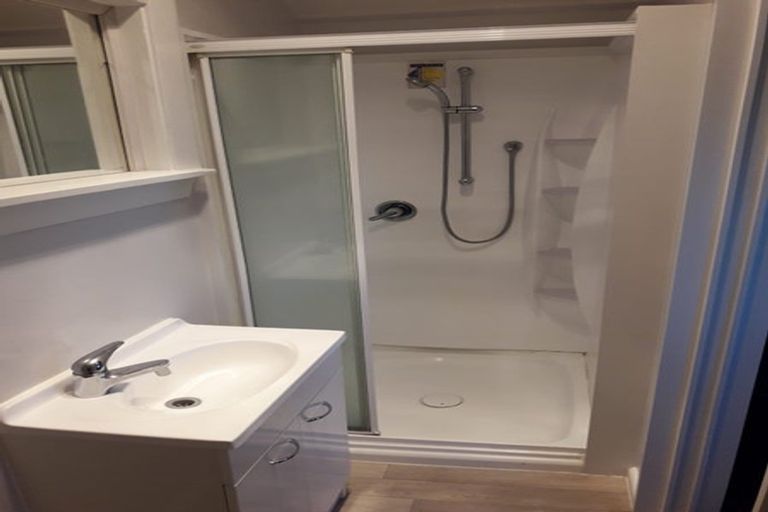 Photo of property in 9 Collins Street, Addington, Christchurch, 8024