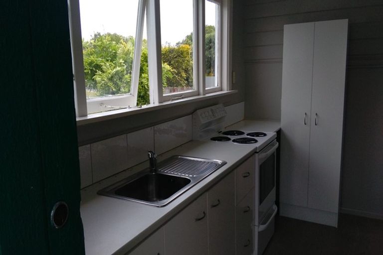 Photo of property in 3/12 Coopers Road, Dallington, Christchurch, 8061