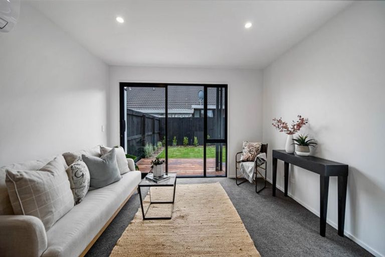 Photo of property in 2/98 Proctor Street, Papanui, Christchurch, 8053