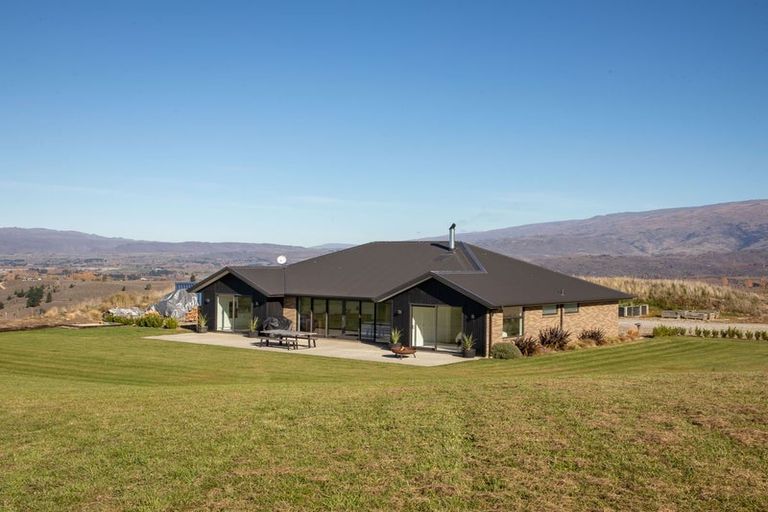 Photo of property in 4 Skeena Way, Waikerikeri, Alexandra, 9391